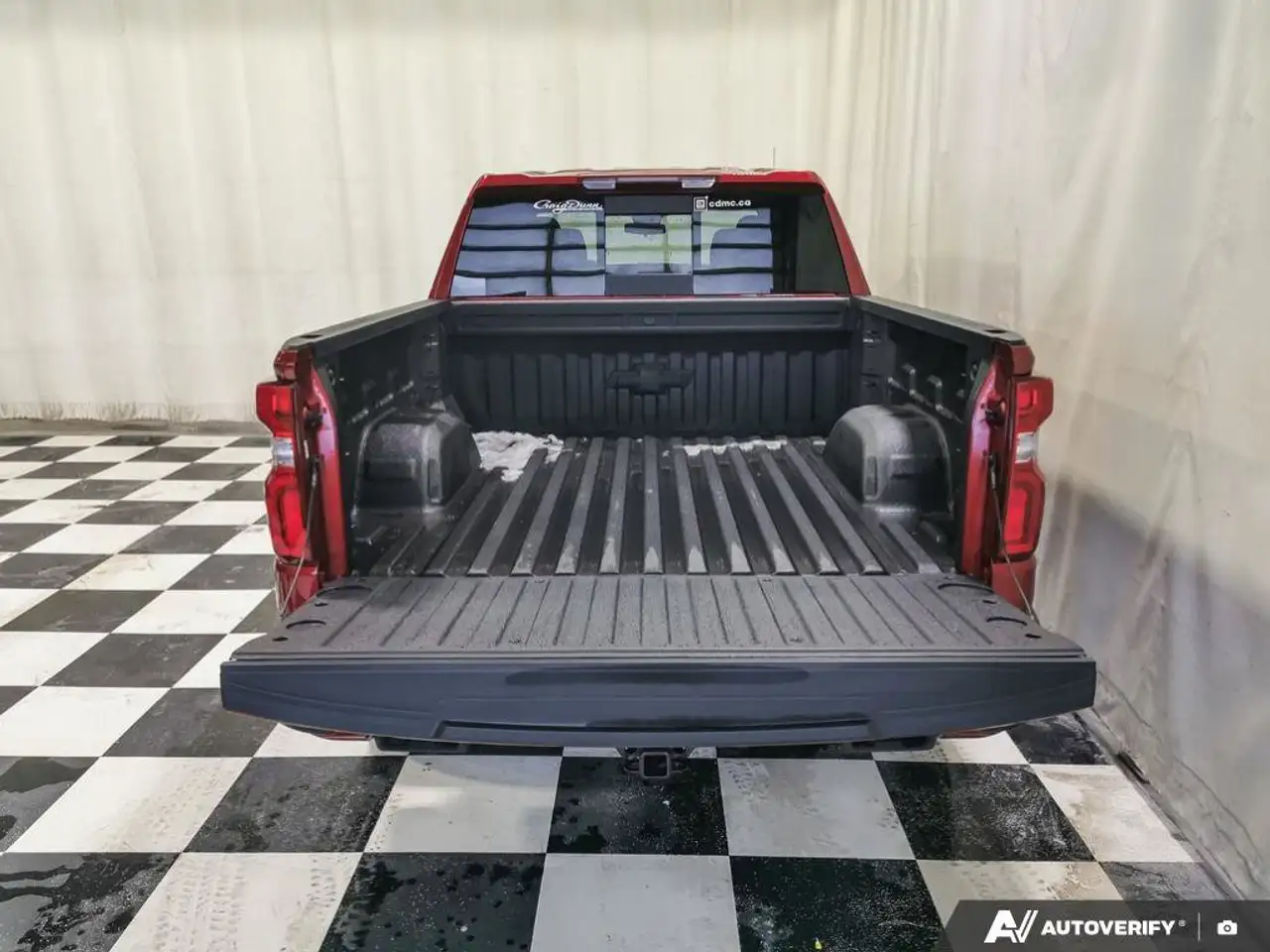 Chevrolet Silverado 1500 photo Chevrolet Silverado 1500