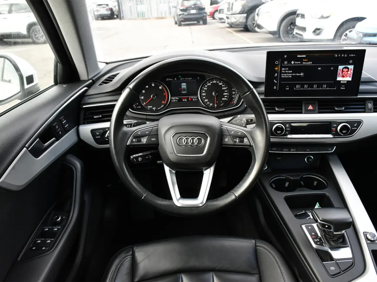 Audi A4 снимка Audi A4