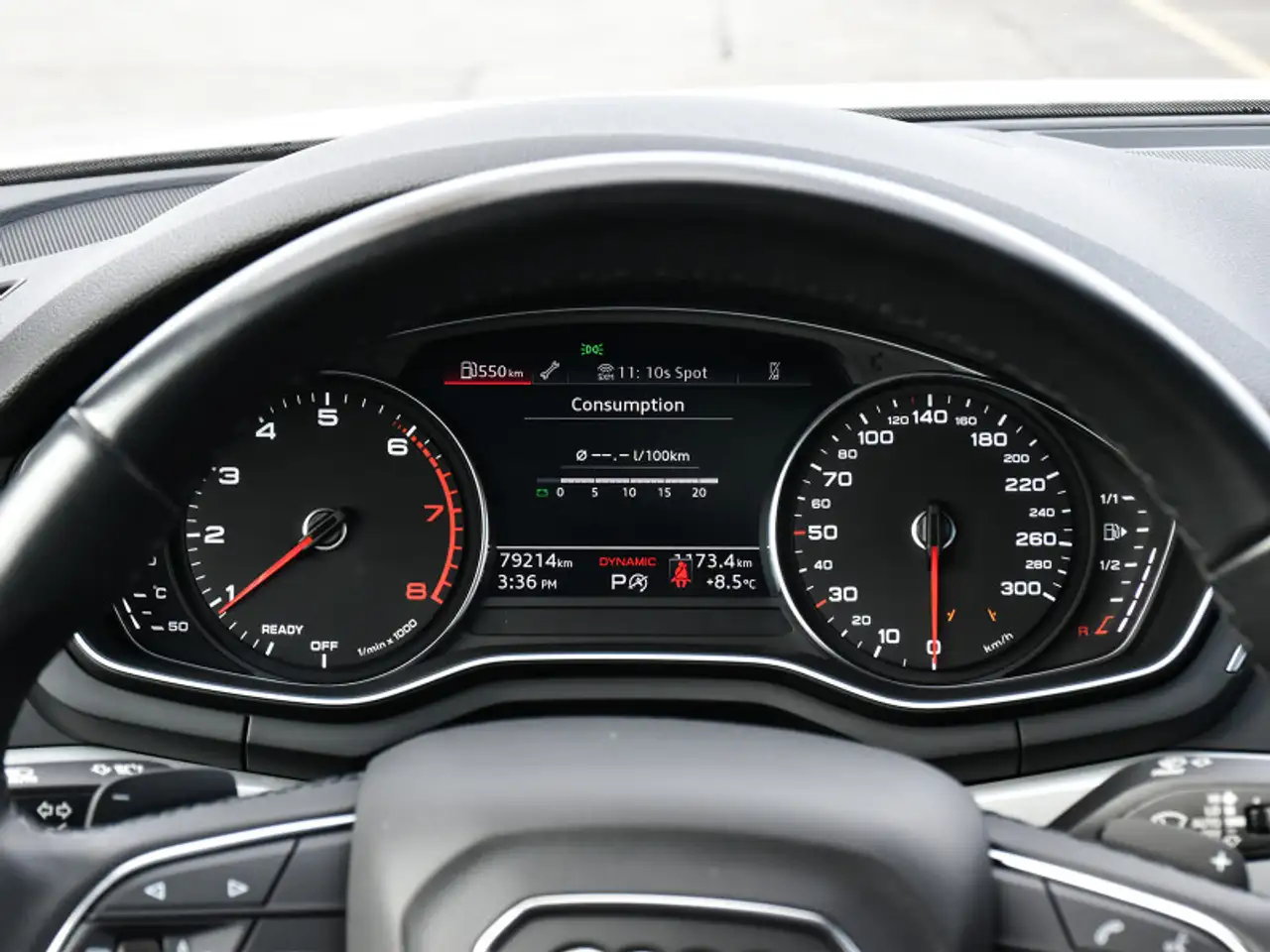 Audi A4 снимка Audi A4
