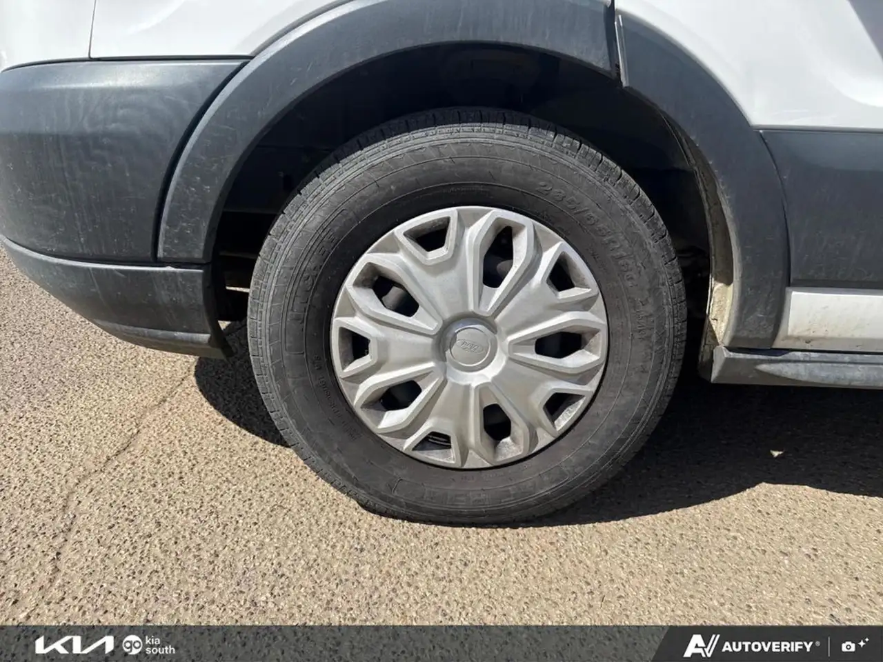 Ford Transit Passenger Wagon снимка Ford Transit Passenger Wagon
