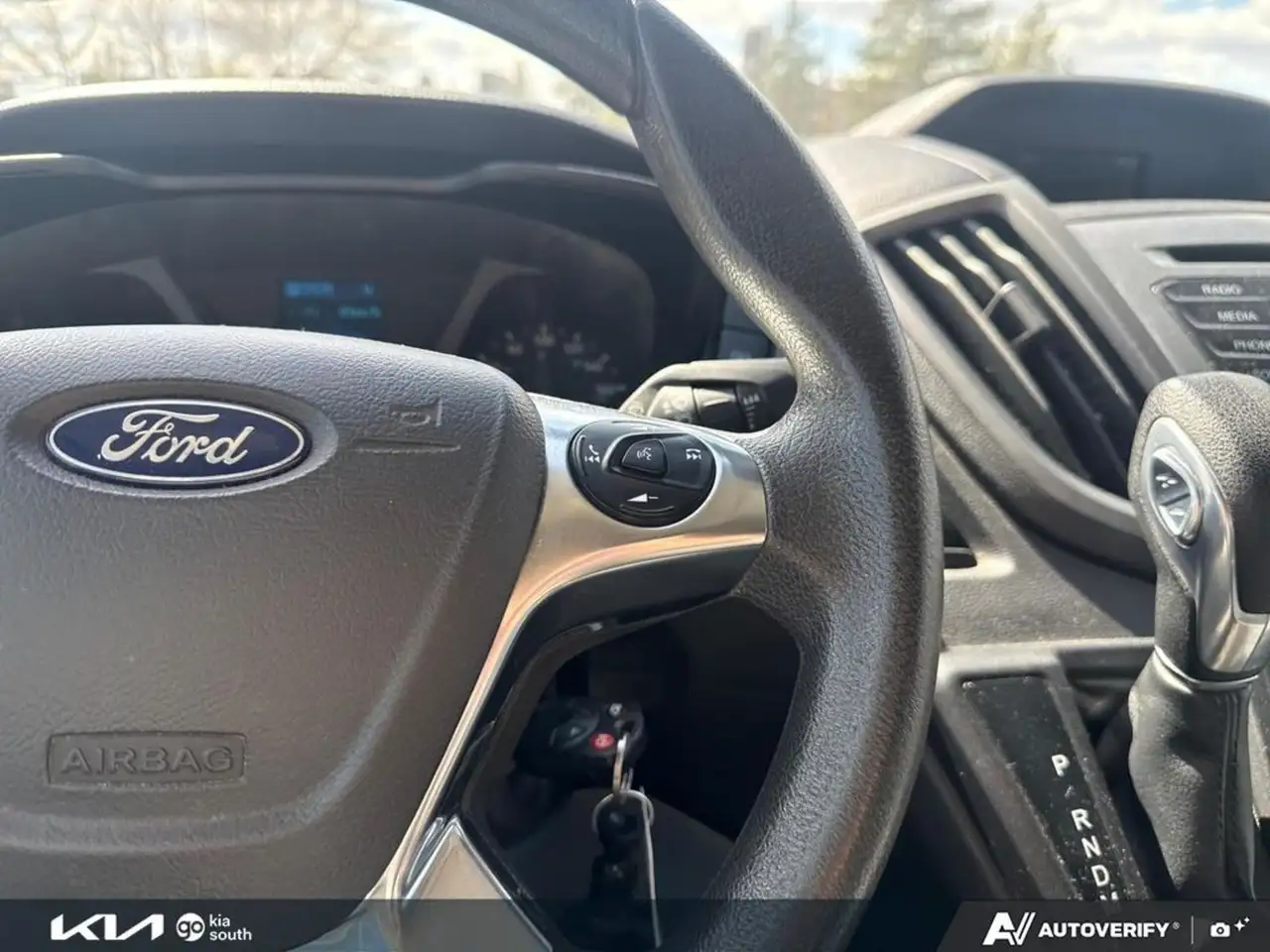 Ford Transit Passenger Wagon снимка Ford Transit Passenger Wagon