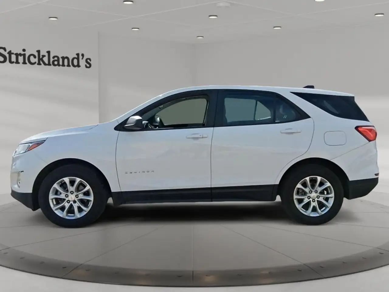 Chevrolet Equinox снимка Chevrolet Equinox