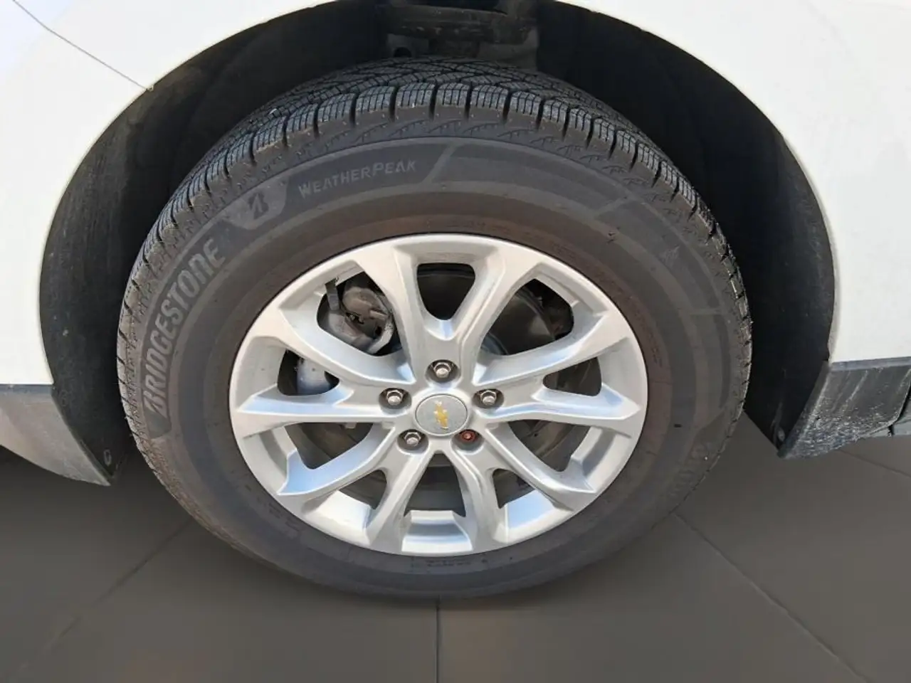 Chevrolet Equinox снимка Chevrolet Equinox