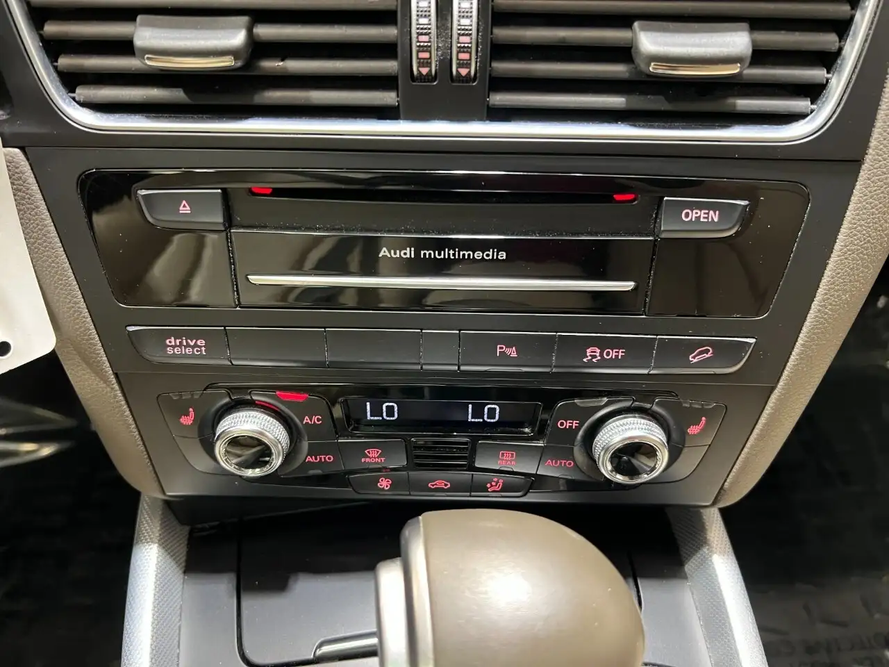 Audi Q5 photo Audi Q5
