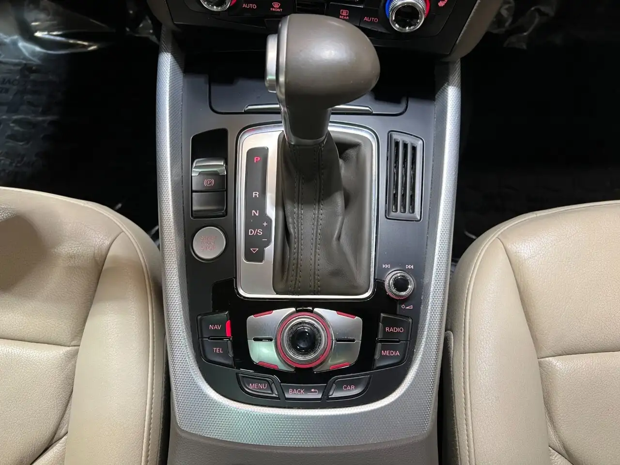 Audi Q5 photo Audi Q5