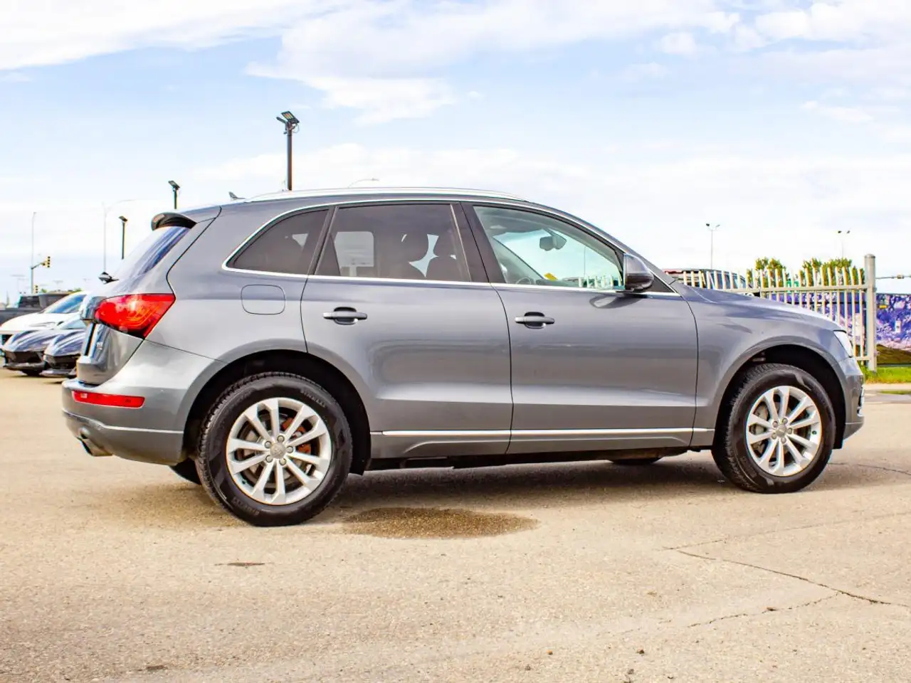 Audi Q5 снимка Audi Q5