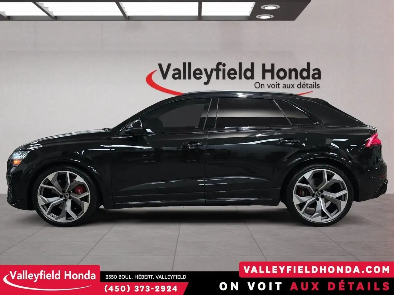 Audi RS Q8 снимка Audi RS Q8