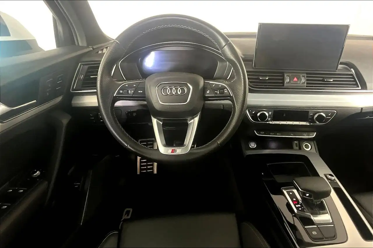 Audi Q5 снимка Audi Q5