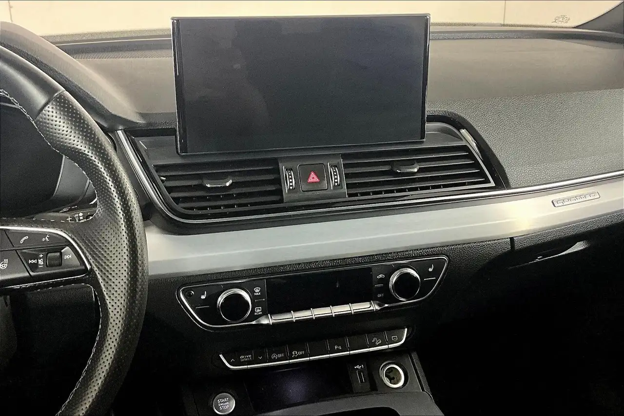 Audi Q5 снимка Audi Q5