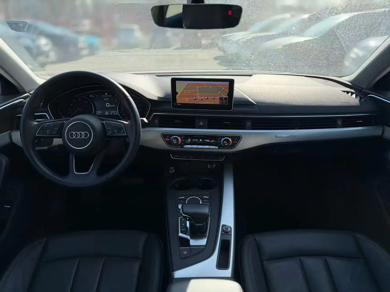 Audi A4 fotografie Audi A4