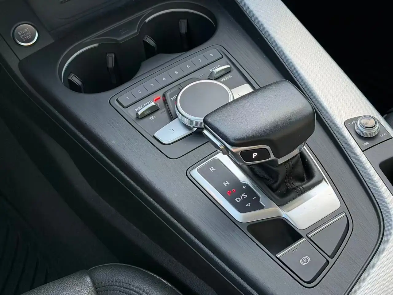Audi A4 fotografie Audi A4
