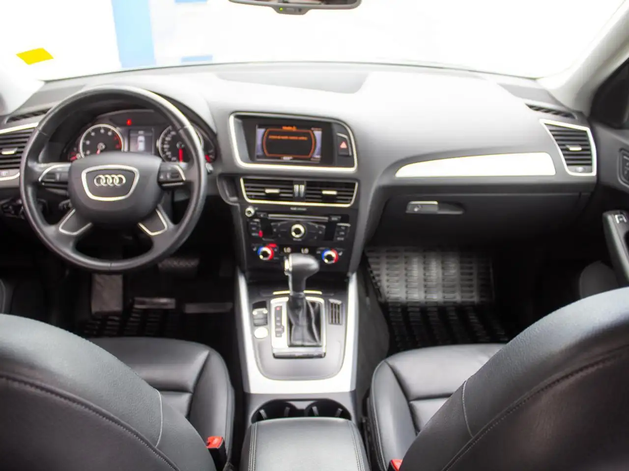 Audi Q5 снимка Audi Q5