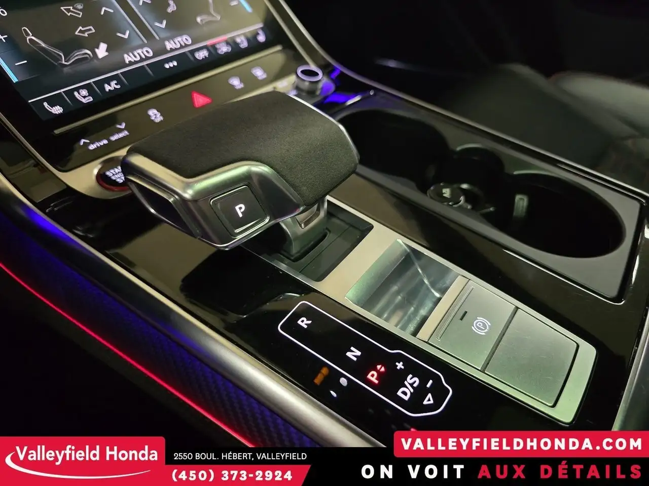 Audi RS Q8 снимка Audi RS Q8