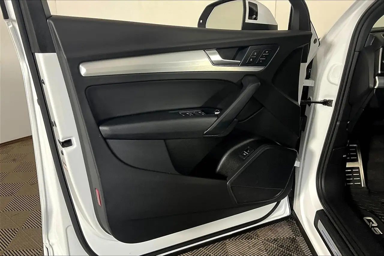 Audi Q5 снимка Audi Q5