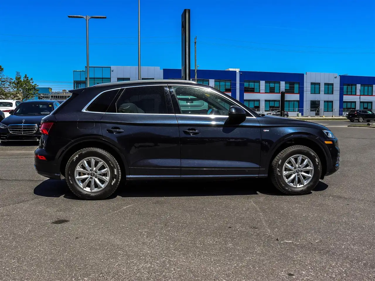 Audi Q5 снимка Audi Q5