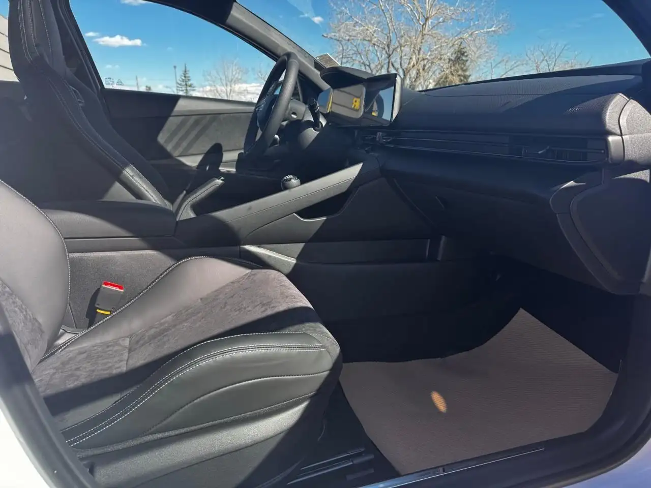 Hyundai ELANTRA fotografie Hyundai ELANTRA