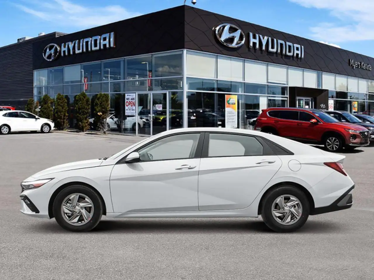 Hyundai ELANTRA fotografie Hyundai ELANTRA