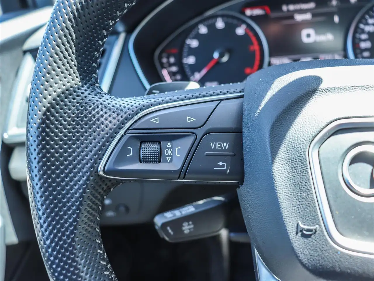 Audi Q5 снимка Audi Q5