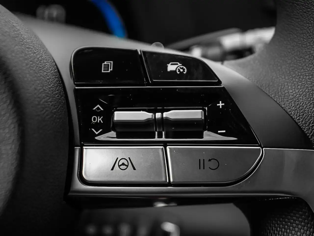 Hyundai ELANTRA fotografie Hyundai ELANTRA