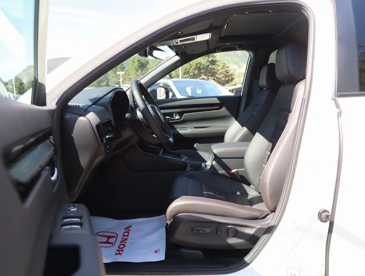 Honda CR-V photo Honda CR-V