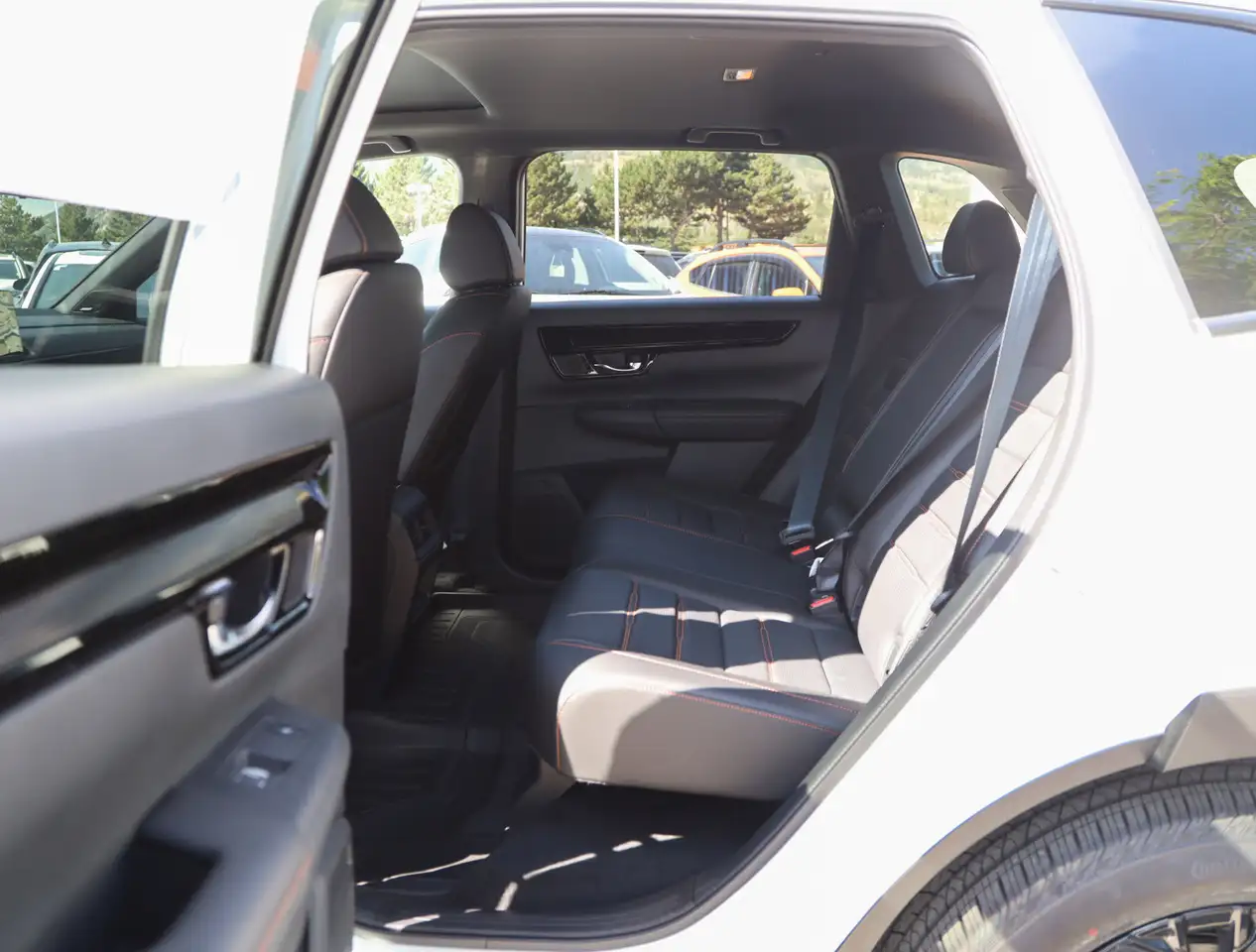Honda CR-V photo Honda CR-V