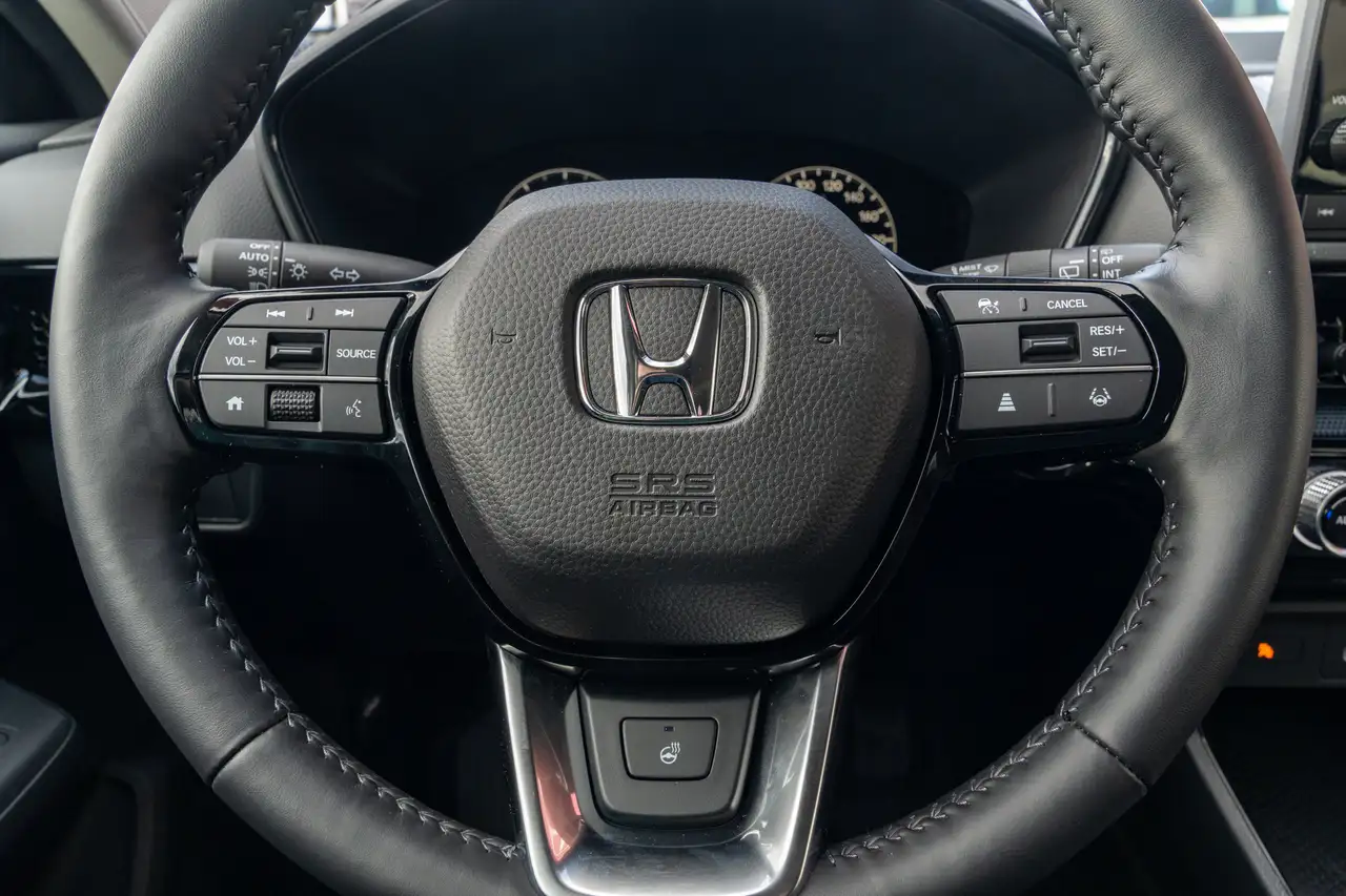 Honda CR-V photo Honda CR-V