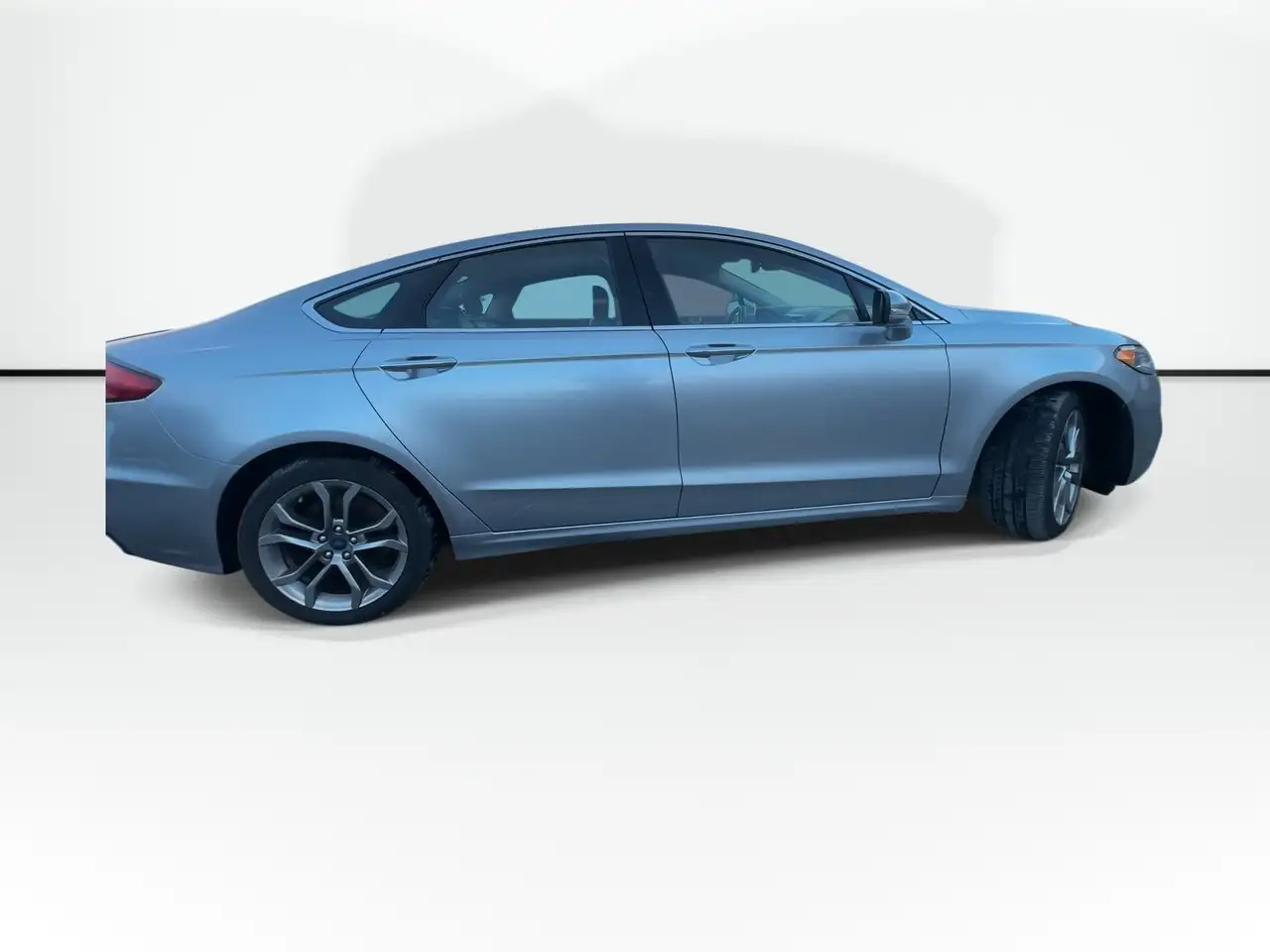 Ford Fusion Hybrid photo Ford Fusion Hybrid