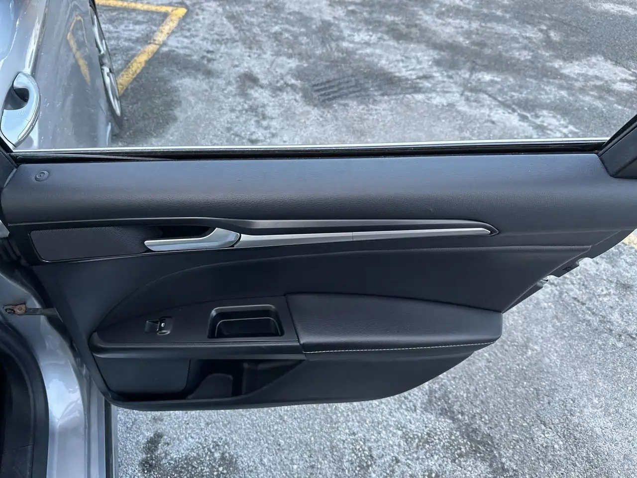 Ford Fusion Hybrid photo Ford Fusion Hybrid