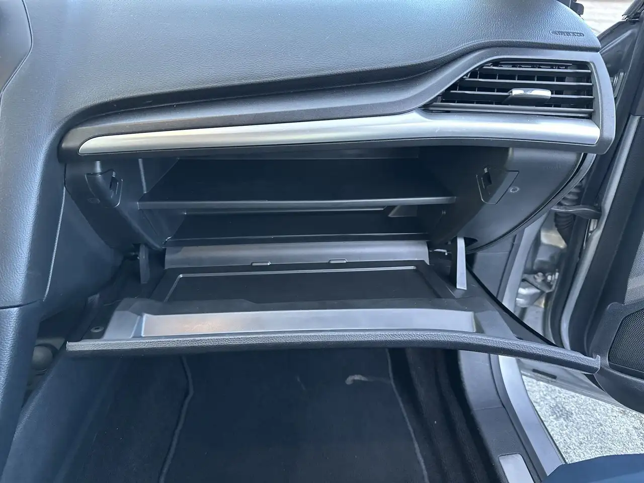 Ford Fusion Hybrid photo Ford Fusion Hybrid