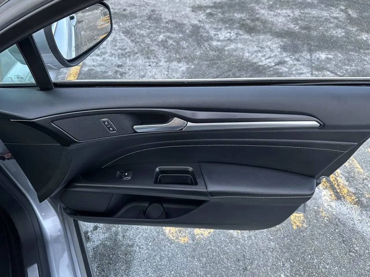 Ford Fusion Hybrid photo Ford Fusion Hybrid