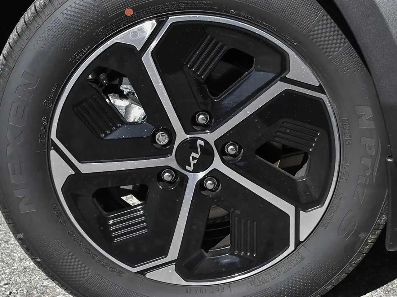 Kia Niro снимка Kia Niro
