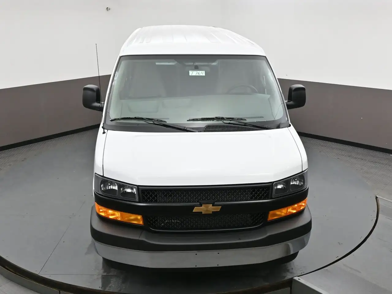 Chevrolet Express 2500 снимка Chevrolet Express 2500