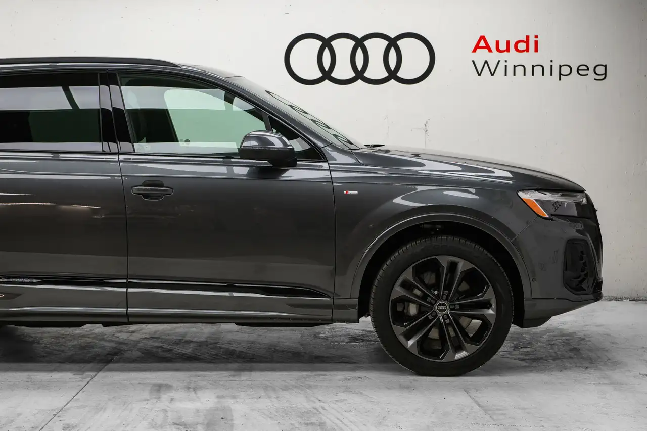Audi Q7 снимка Audi Q7