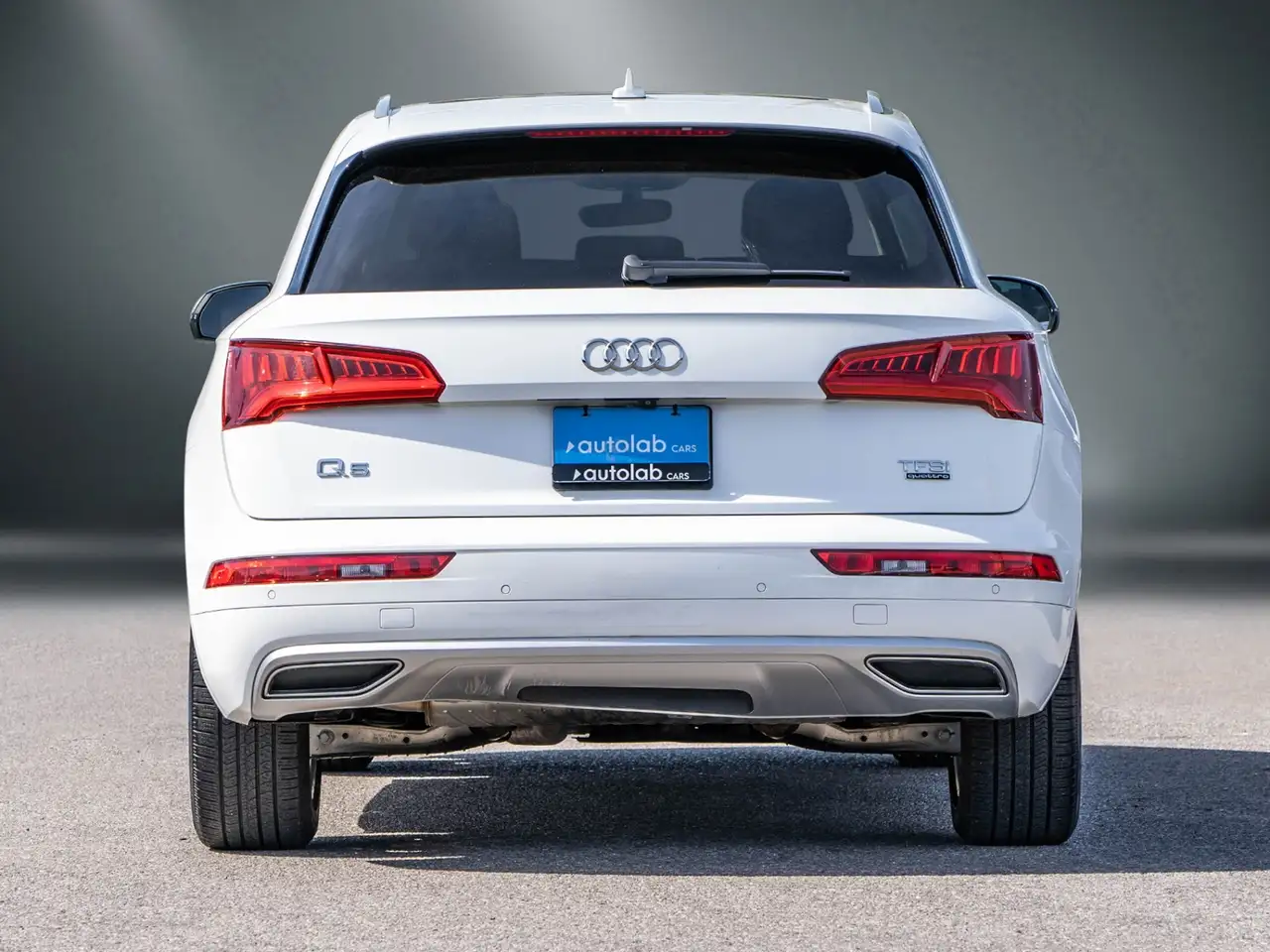 Audi Q5 снимка Audi Q5
