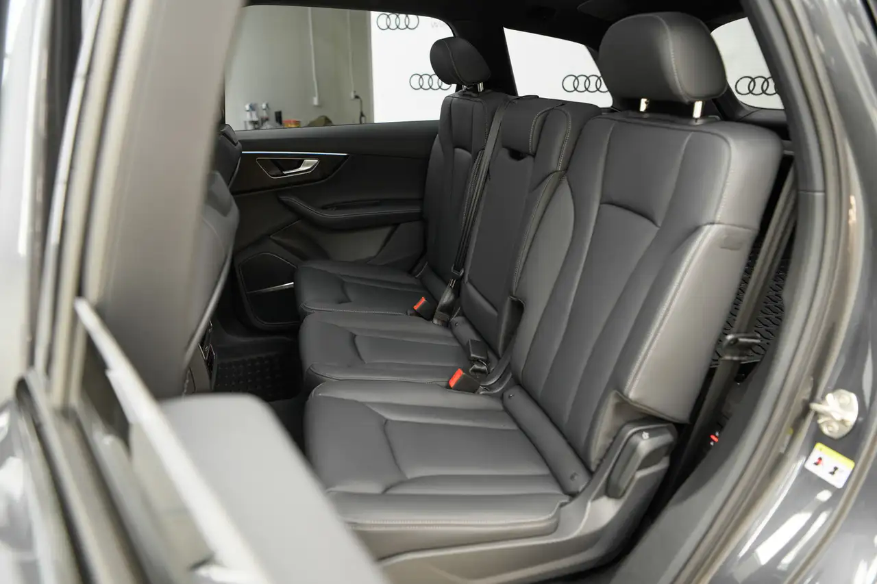 Audi Q7 снимка Audi Q7