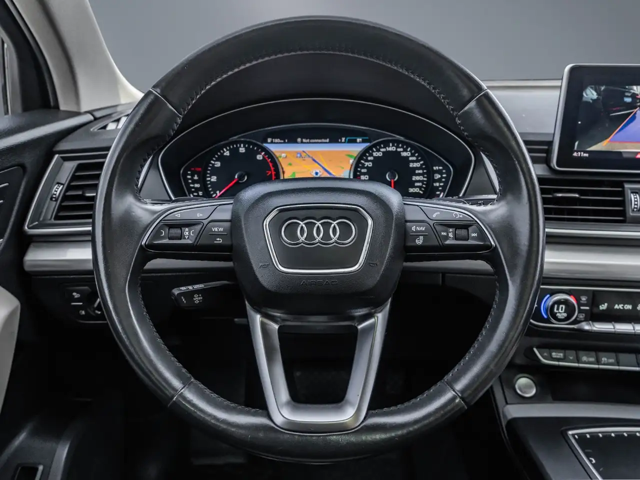 Audi Q5 снимка Audi Q5