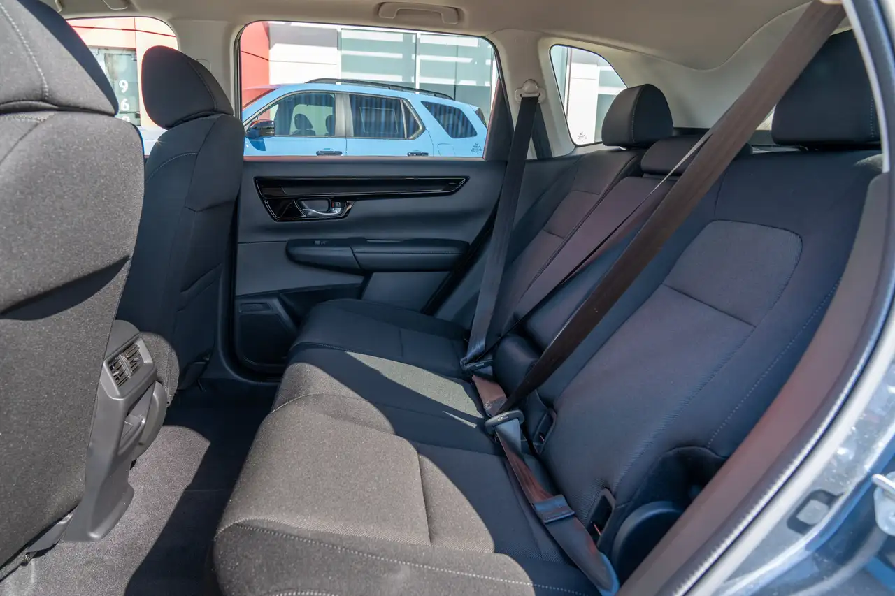 Honda CR-V photo Honda CR-V