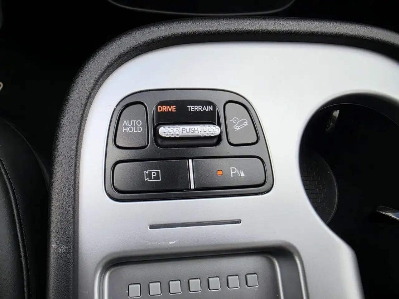 Hyundai IONIQ 9 снимка Hyundai IONIQ 9