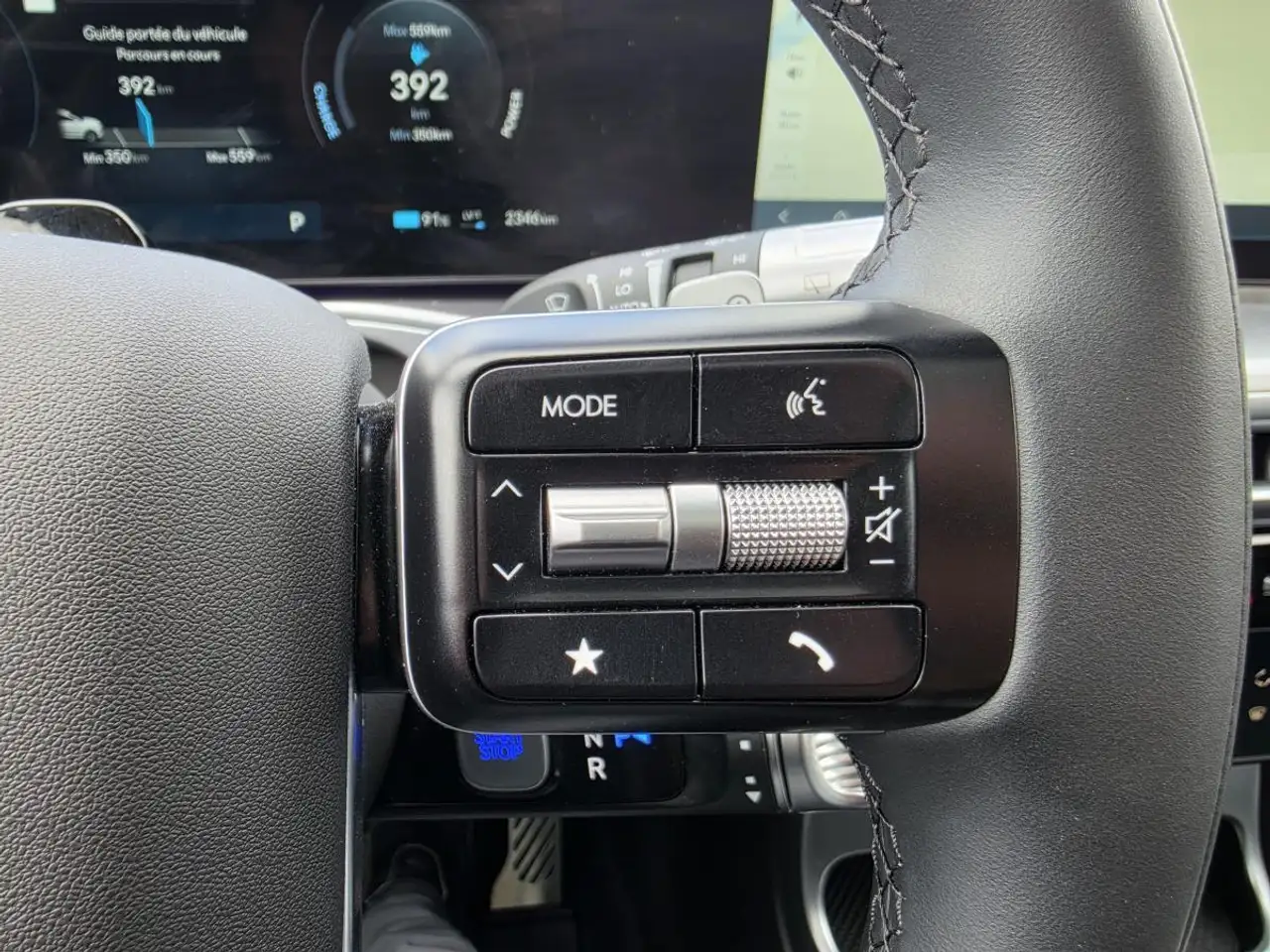 Hyundai IONIQ 9 снимка Hyundai IONIQ 9