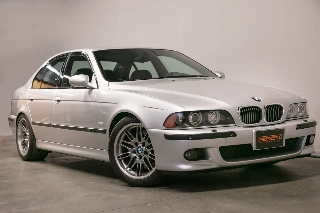 BMW 5 Series fotografie BMW 5 Series