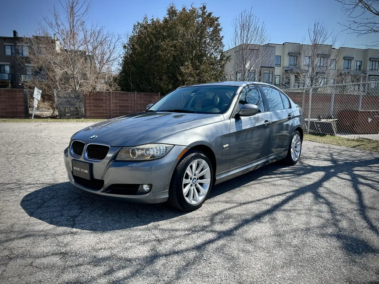 BMW 3 Series снимка BMW 3 Series