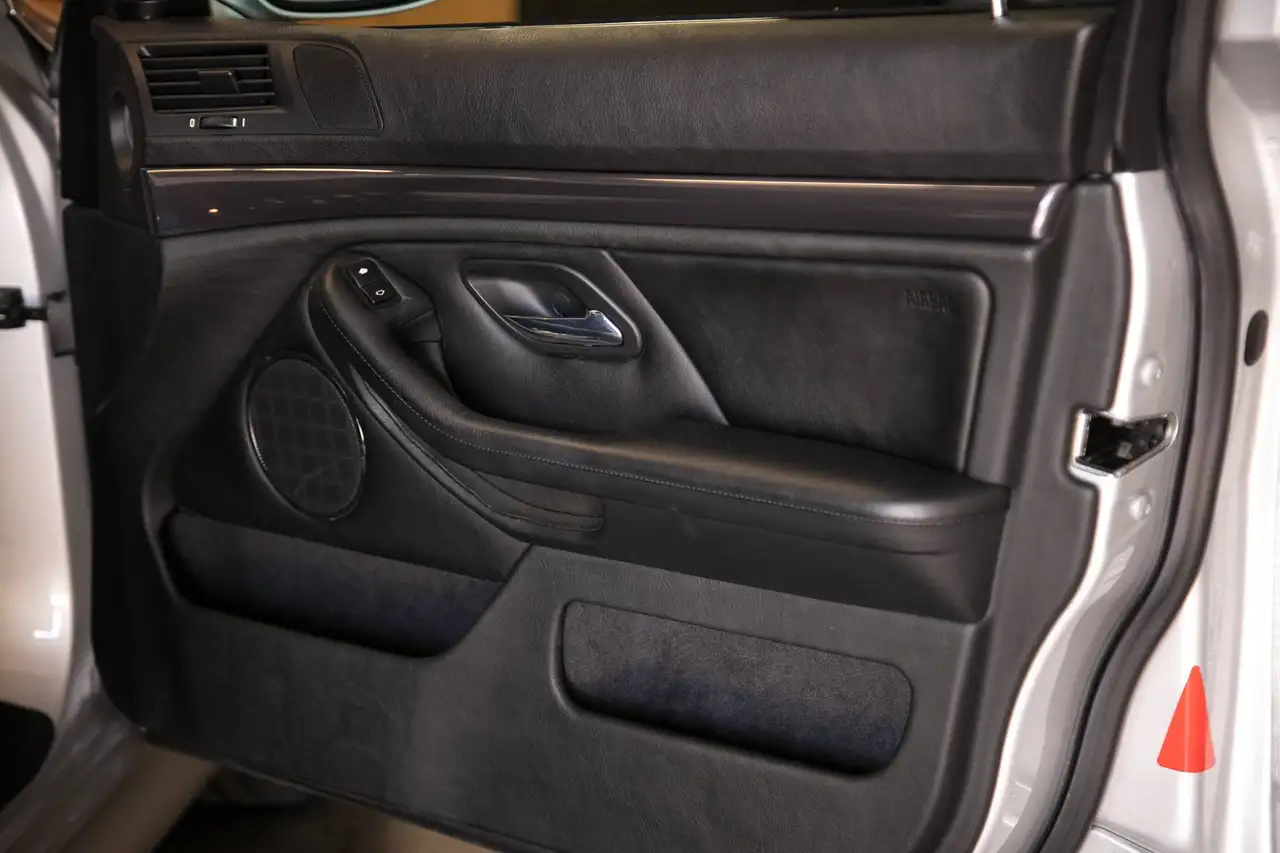BMW 5 Series fotografie BMW 5 Series