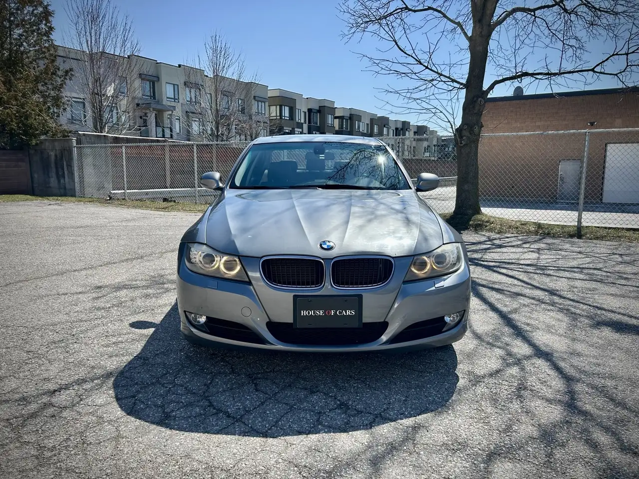 BMW 3 Series снимка BMW 3 Series