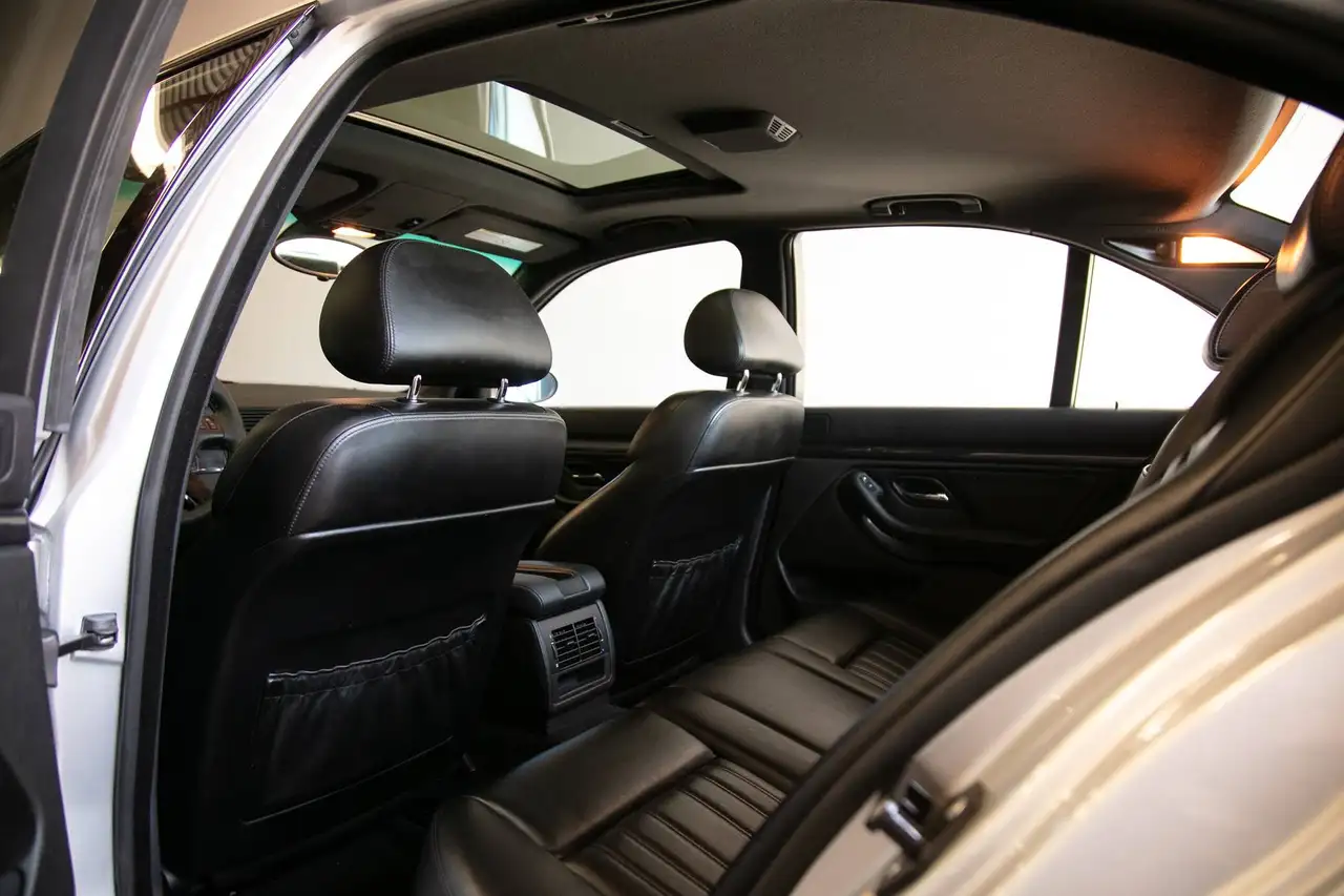 BMW 5 Series fotografie BMW 5 Series