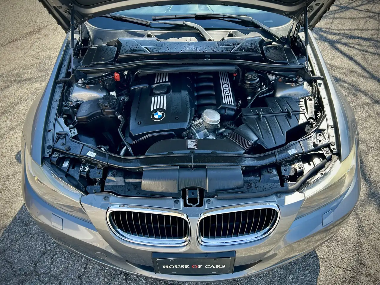 BMW 3 Series снимка BMW 3 Series