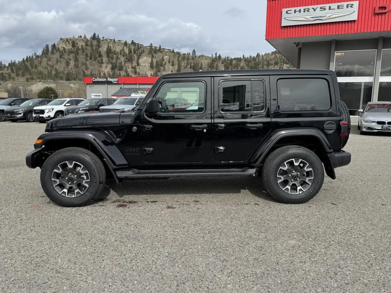 Jeep Wrangler снимка Jeep Wrangler