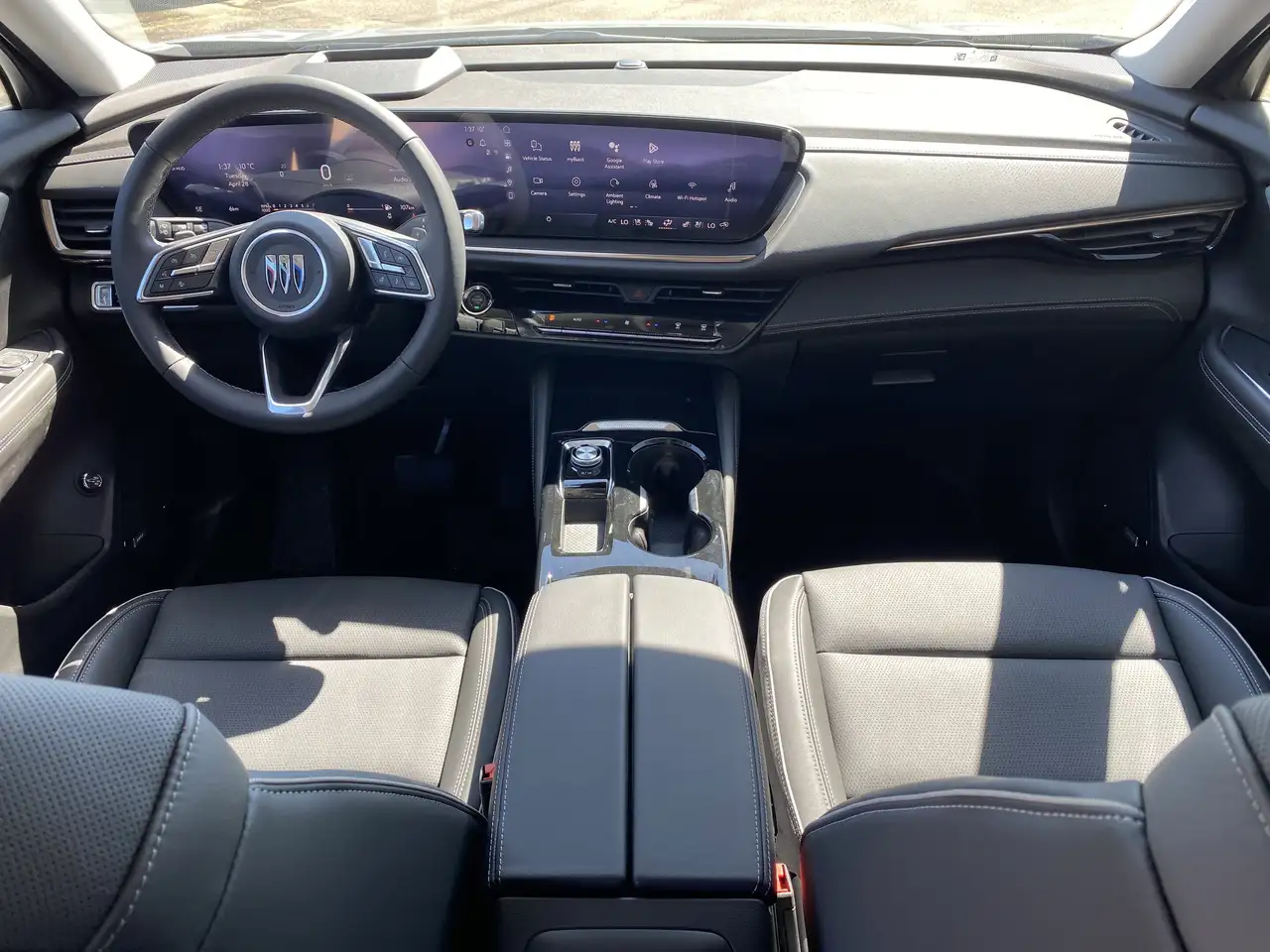 Buick Envision photo Buick Envision