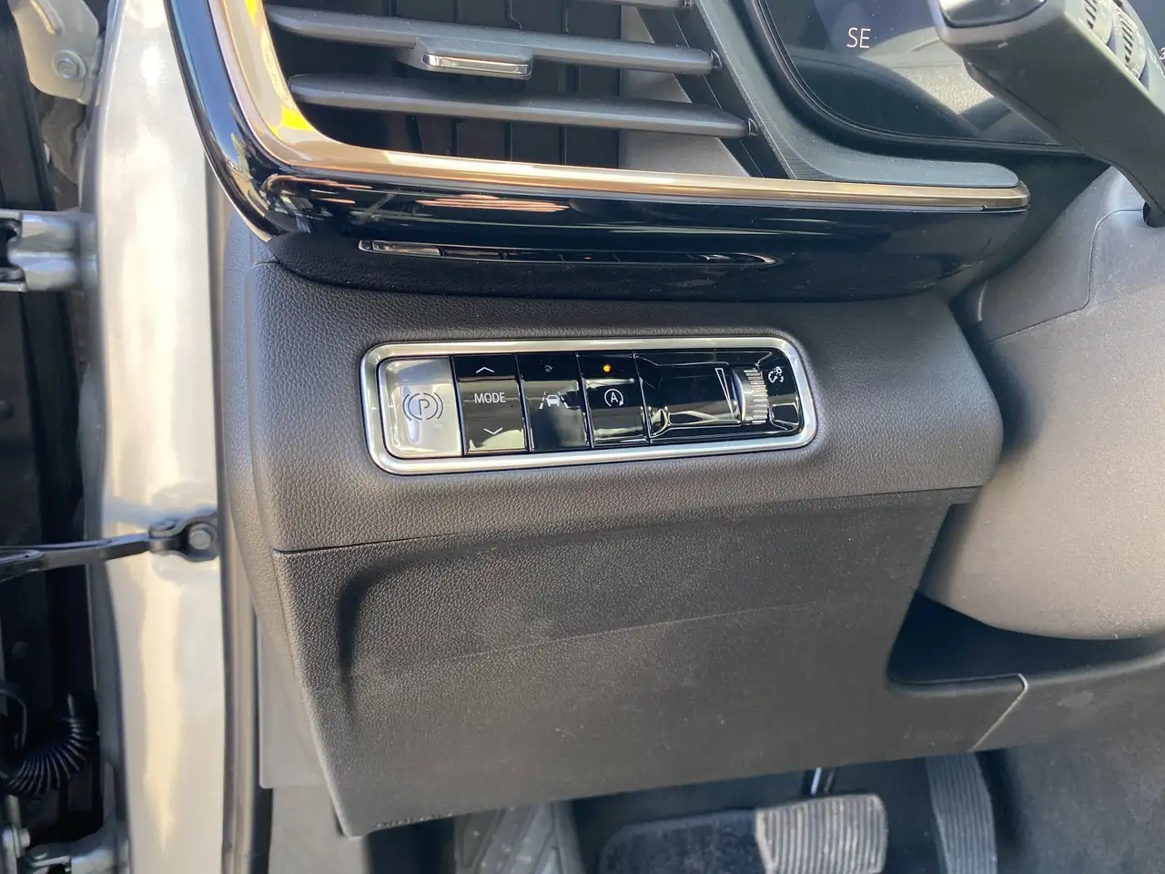 Buick Envision photo Buick Envision