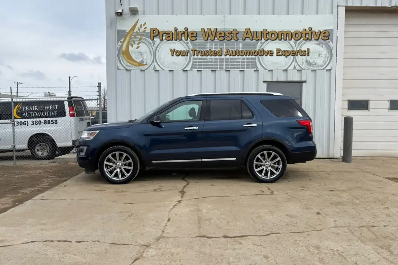 Ford Explorer photo Ford Explorer