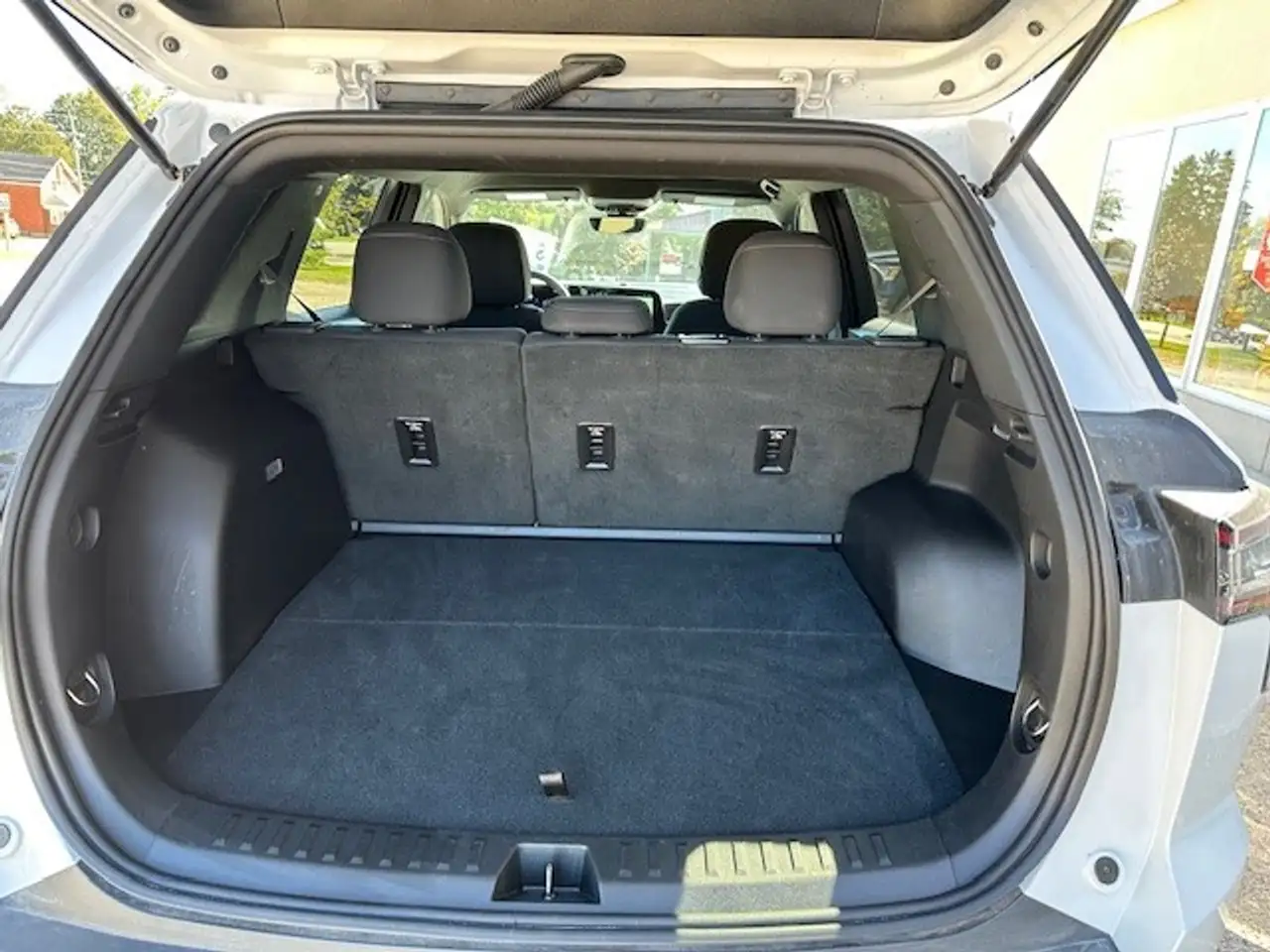 Chevrolet Equinox photo Chevrolet Equinox